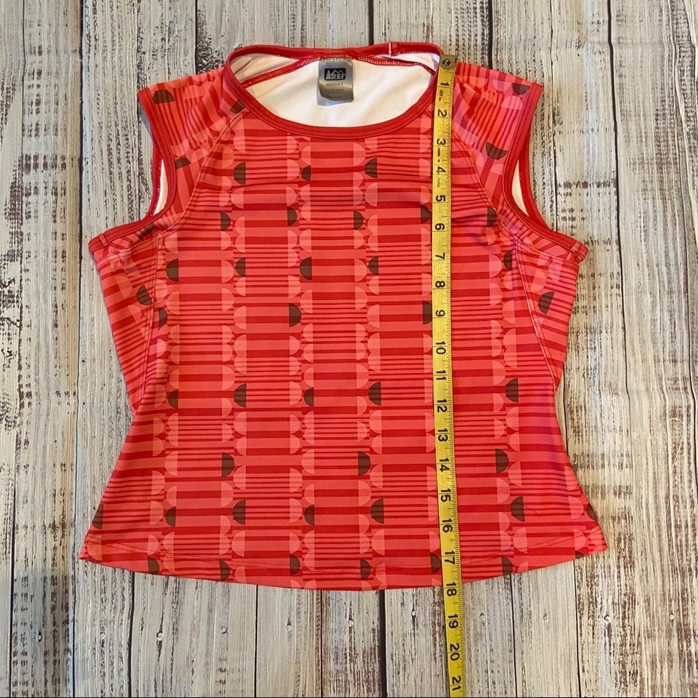 Rei Red Crop Top. Size Small. Euc — image 4 of 6